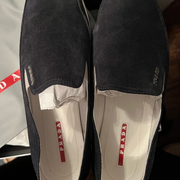 Prada Calzature Donna loafers size 38 in original box with dust bag. - Picture 6 of 6